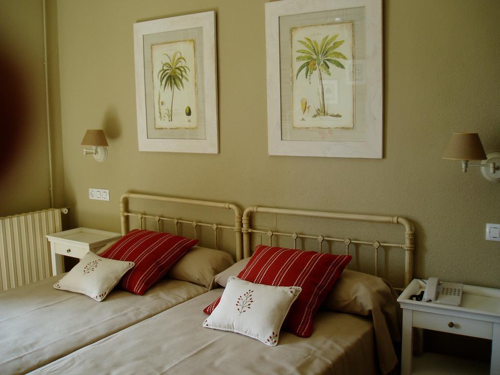 Hotel Parque Balneario Termas Pallares Alhama de Aragón Quarto foto