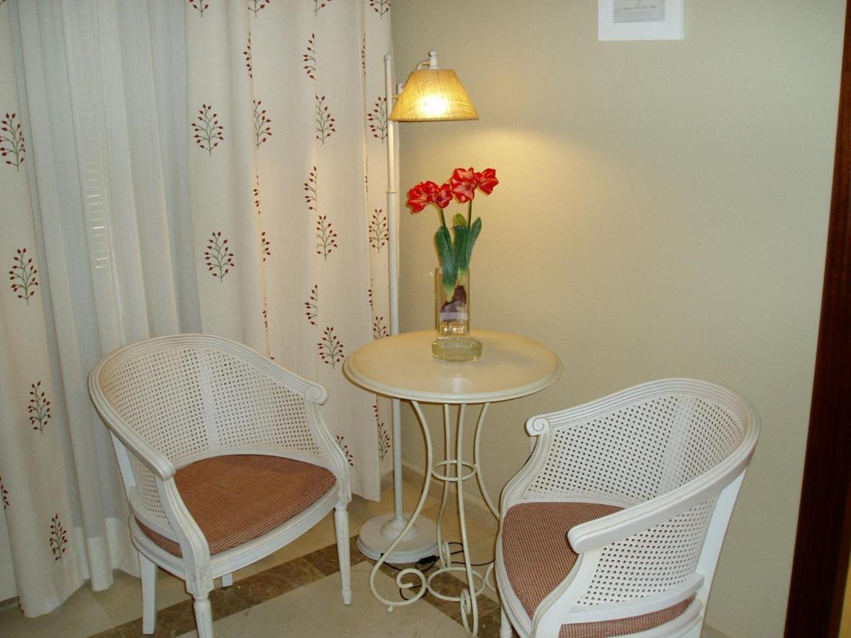 Hotel Parque Balneario Termas Pallares Alhama de Aragón Quarto foto